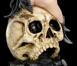 Dark Angel Figur - Rabenkönigin Auf Totenkopf -Figuren Deko Verkauf Rabenkoenigin Dark Angel 9 1280x1280