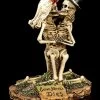 Skelett Brautpaar Figur Kniend - Love Never Dies -Figuren Deko Verkauf Skelett Brautpaar Figuren Auf Rasen Love Never Dies 1280x1280